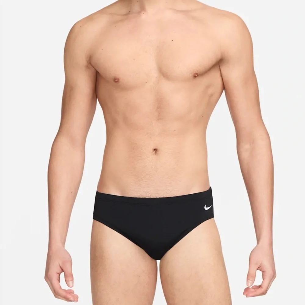 NWT Nike Swim HydraStrong Essential Black Men's Swim Brief Size Small 28”